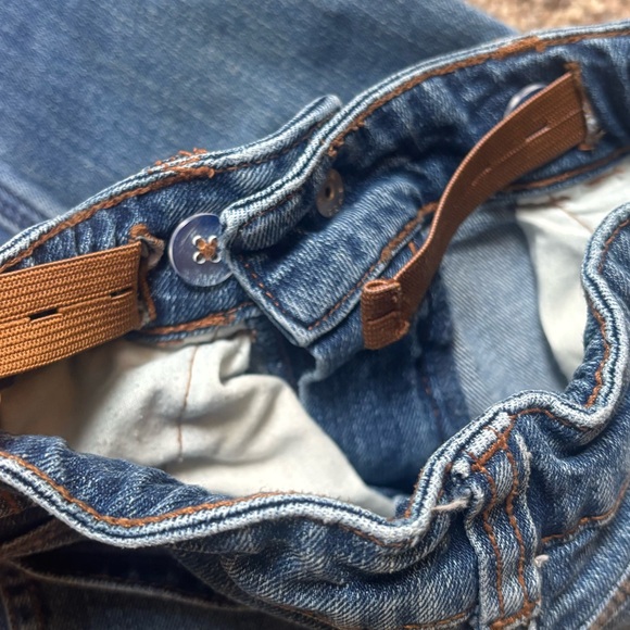 Sold - Picture 6 of 6